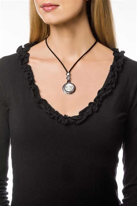 fashion black cord necklace